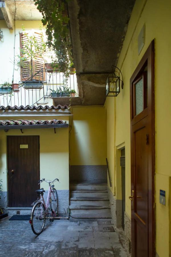 Canal View Historical Apartment มิลาน ภายนอก รูปภาพ